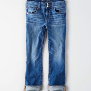 New without tags AE Artist crop jeans 10 short